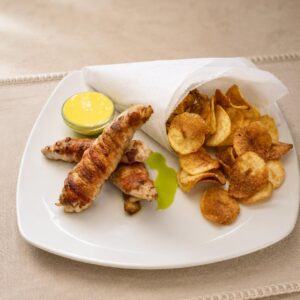 Amigo étterem Balatonlelle baconos csirke cheddarszósz chips
